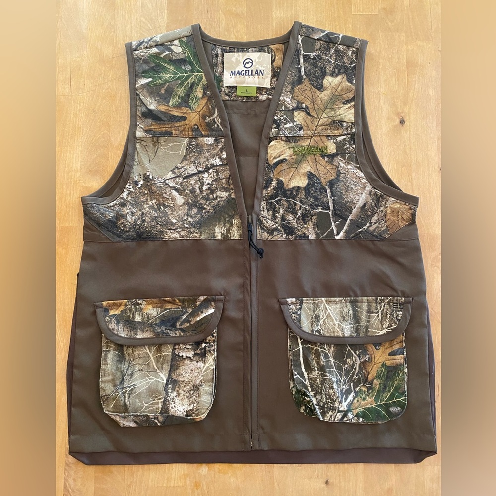 Magellan Outdoors Boys' Hunt Vest